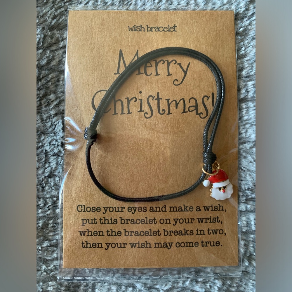 4/$10 Christmas Wax Rope Santa Charm Bracelet NWT